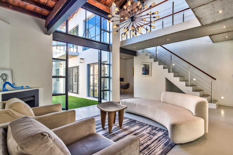 4 Bedroom Property for Sale in Gardens Western Cape